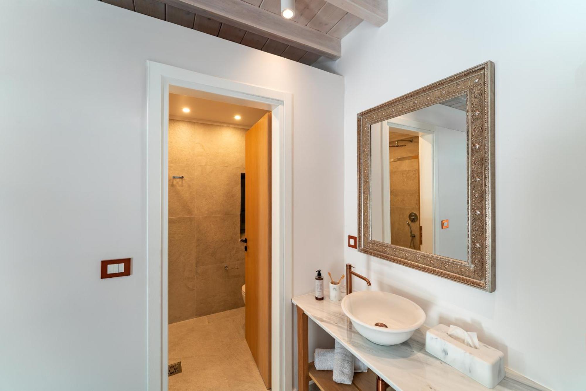 Nisomar Suites Сими Экстерьер фото